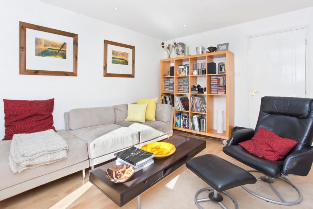 Walking Distance To Racecourse And City Centre York Exteriör bild
